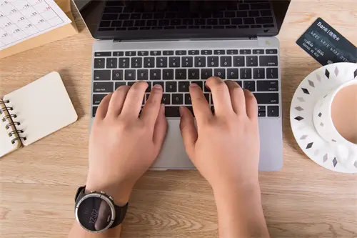 平板电脑装什么卡