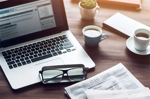 电脑电源用什么输出线