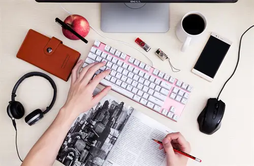 电脑都是什么组成的